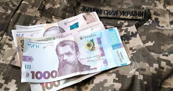 Бійцям збільшили виплати: у Волинському ТЦК пояснили, кому й на скільки