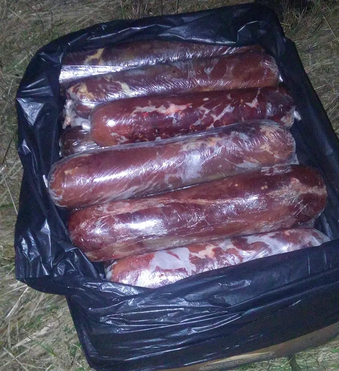 На Волині зі стріляниною затримали контрабанду м'яса