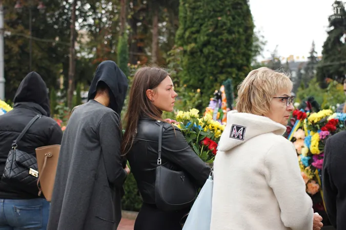 У Луцьку попрощалися із загиблими захисниками Ігорем Бохонюком і Романом Волошкіним (відео)