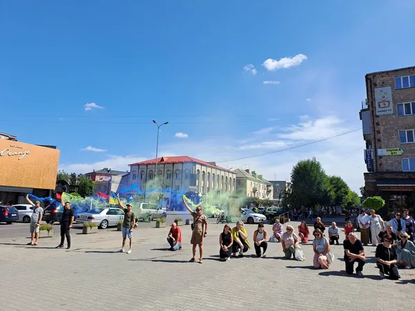 Не встиг провести доньку до весільного вівтаря: у Ковелі попрощалися з Героєм Ігорем Хомичем (фото)