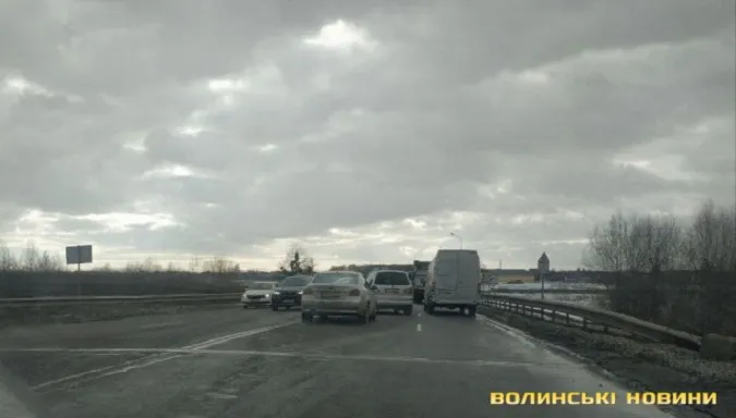 На околиці Луцька сталася ДТП (фото)