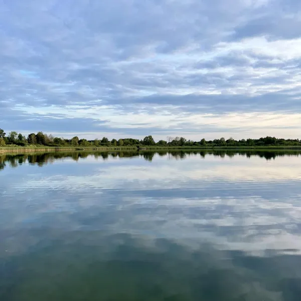 На Волині є озеро, де ніколи не тонули люди і вода вважається цілющою