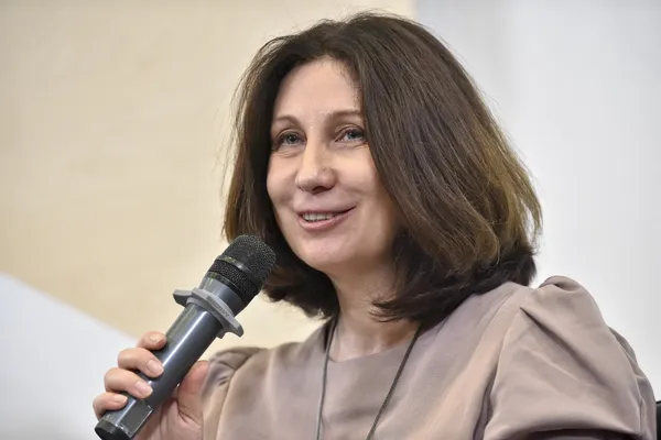 Сортувати, як в Європі: коли кольорові баки з’являться у дворах українців?