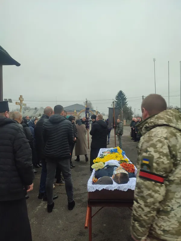 Хвороба забрала життя: на Волині попрощалися із воїном Русланом Марчуком (фото)
