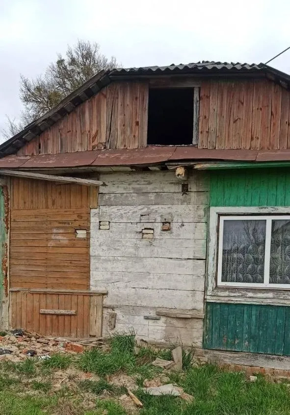 За ціною старого авто: на Волині продають з молотка сільський клуб 1950-х років (фото)