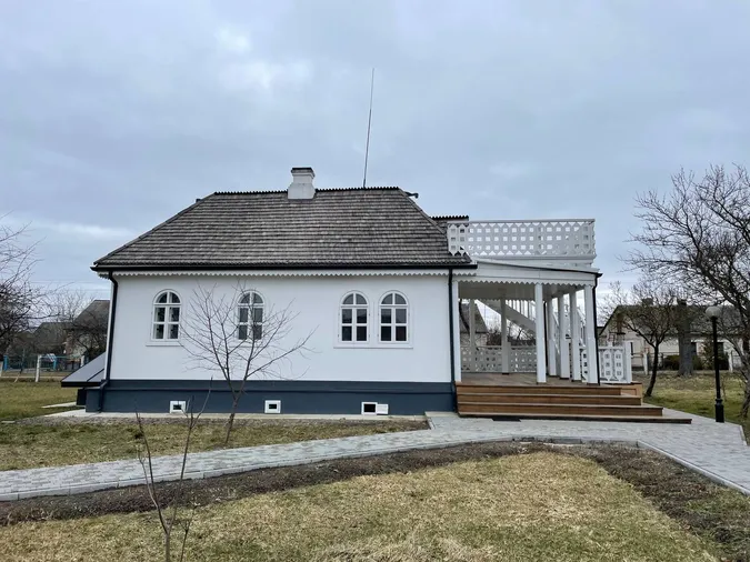 Недавно відреставрований будинок Косачів на Волині затопило: у чому річ (фото)