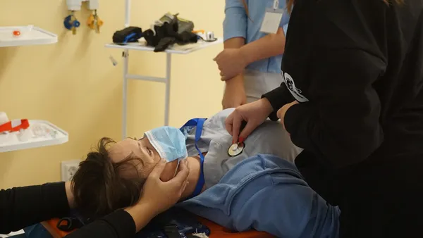 Луцьких лікарів вчать надавати допомогу по-європейськи (фото, відео)