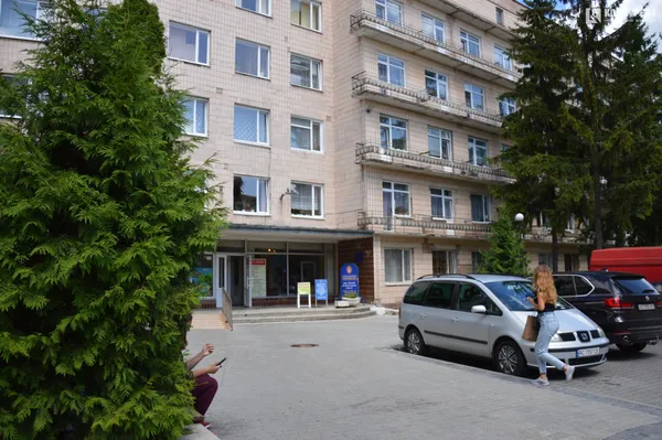Луцька лікарка розповіла про виклики додому, електронні черги та чому хворіють діти
