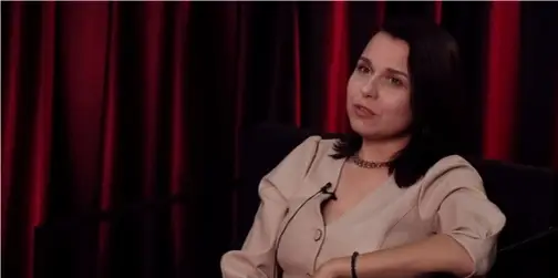 Їла курку зі сльозами на очах, а тепер годує Луцьк самосами: історія незвичайного кафе та його власниці Ашоки (відео)
