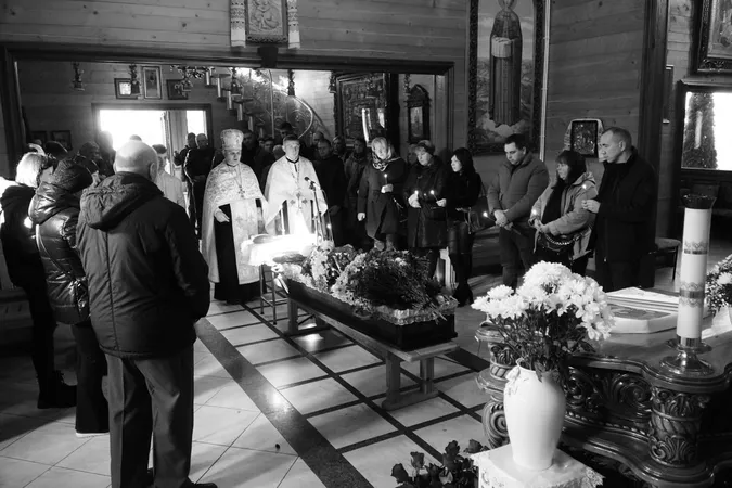 Помер від важкої хвороби: на Волині попрощалися із воїном Валерієм Щетіним (фото)