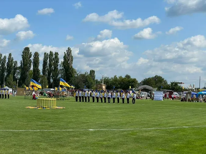 Під Луцьком просто неба триває яскравий етнофестиваль (фото)