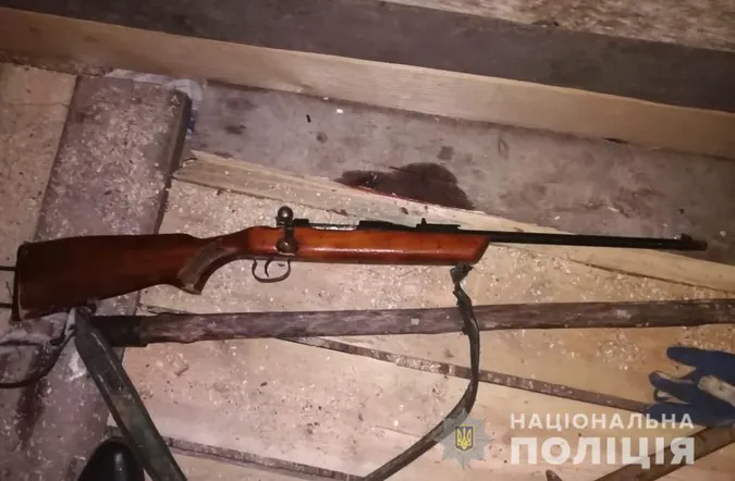 Під час обшуку у волинянина знайшли гвинтівку (фото)