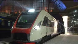 «Буковельський експрес»:  Укрзалізниця запустила потяг до туристичних місць Карпат (відео)