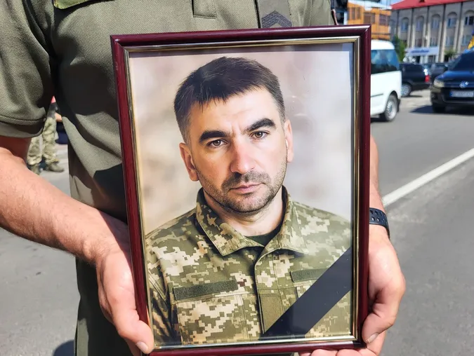 У Ковелі попрощалися із двома воїнами – Ігорем Ляшком та Олексієм Кравчуком (фото)