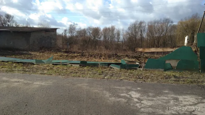 Володимирських підприємців зобов’язали привести паркани та фасади до порядку (фото)