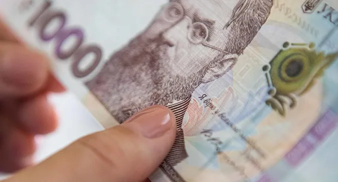 Тисяча за вакцинацію: щеплені українці вже витратили понад 1,3 млрд грн