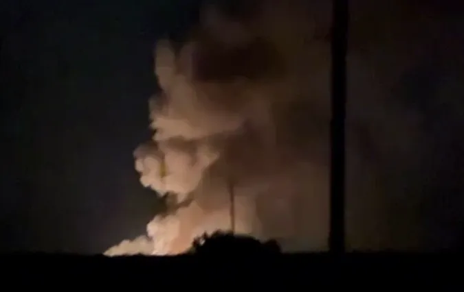 У Воронезькій області горить і детонує склад боєприпасів