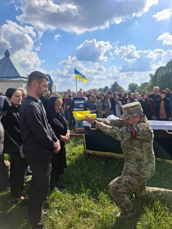 На Волині попрощалися із захисником Сергієм Кушнірчуком (фото)