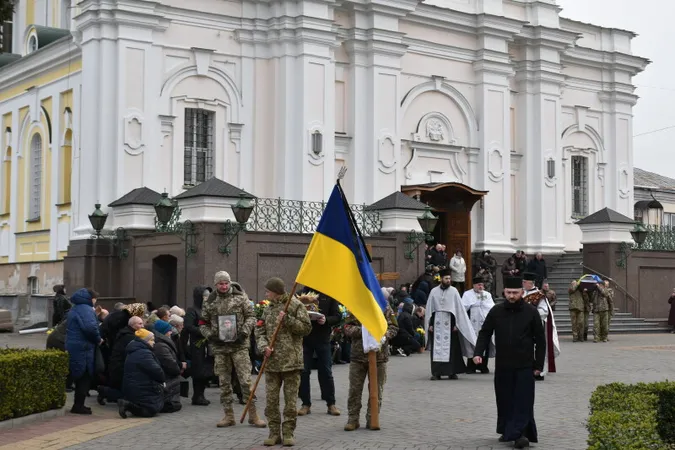 У Луцьку попрощалися із загиблим на Курщині Романом Басюком (фото)