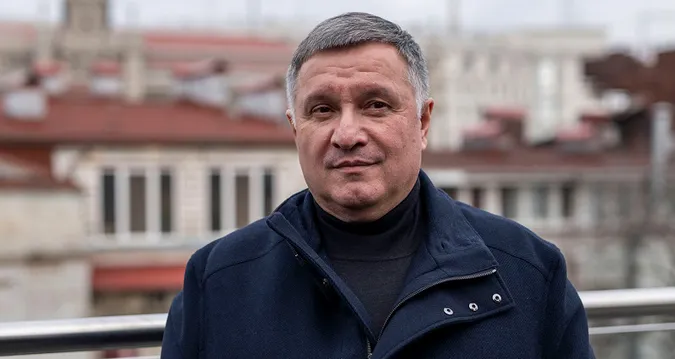СБУ і ДБР прийшли з обшуками до Авакова (відео)