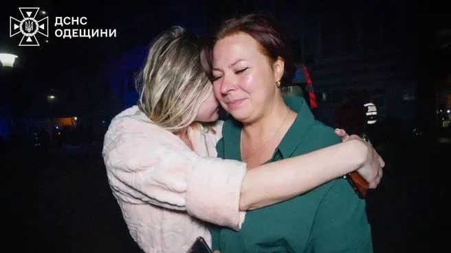 Ворог масовано атакував Одесу: зафіксували понад 10 влучань