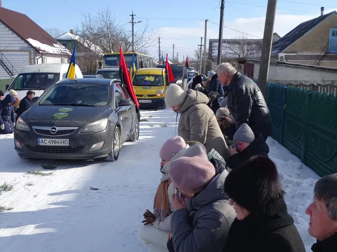 На Волині попрощались з Героєм Романом Махнюком (фото)