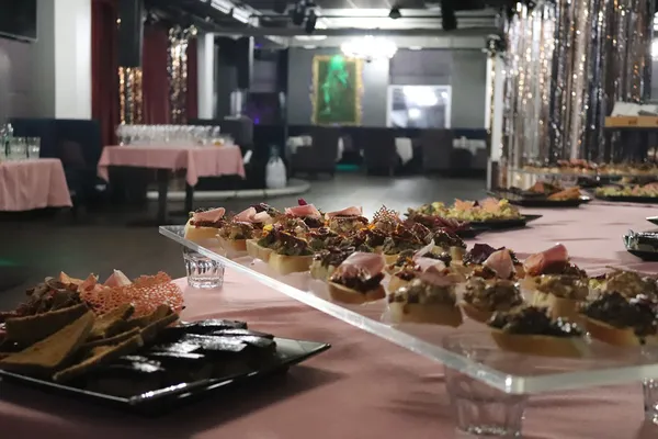 Активне та незвичайне навчання у George`s Club*