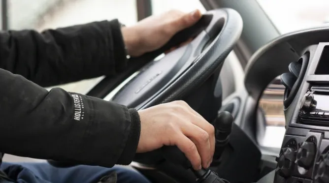 У Ковелі водій вантажівки хотів підкупити патрульних