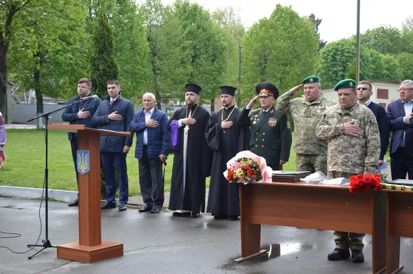 Луцькі прикордонники відзначили професійне свято (фото)