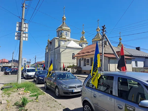 Майже рік боровся за життя: у Ковелі попрощалися з воїном Геннадієм Білецьким (фото)