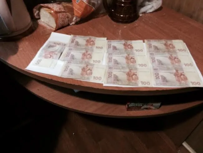 На Волині на хабарі спіймали двох патрульних