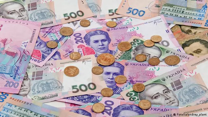 Розповіли, скільки за місяць хочуть заробляти українці