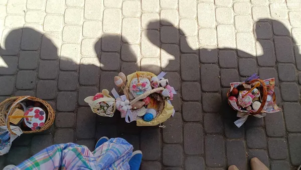 У Луцьку розпочали освячувати великодні кошики (фото)