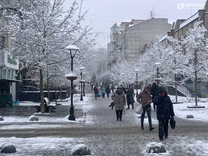 Весна у Луцьку: квітень порадував «лютою» погодою (фото)
