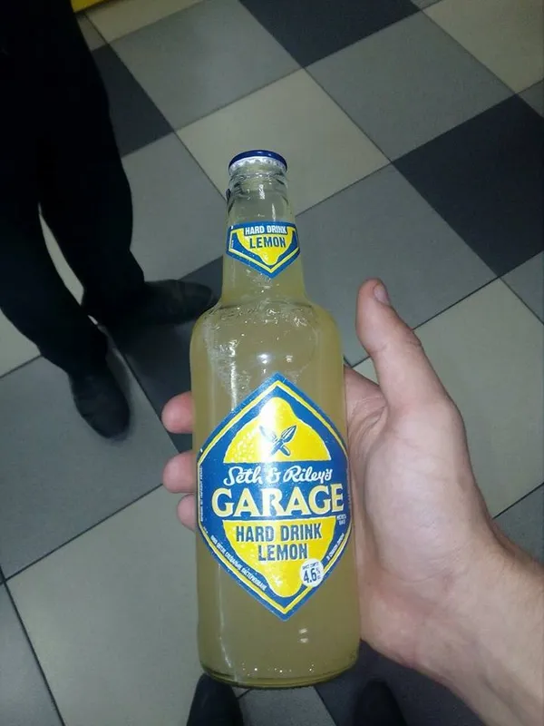 Луцькі заклади «спіймали» на продажі алкоголю під час «Бандерштату» (фото)