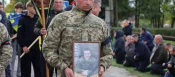 На Волині громада попрощалася із 30-річним Героєм Романом Пилипчуком (фото)