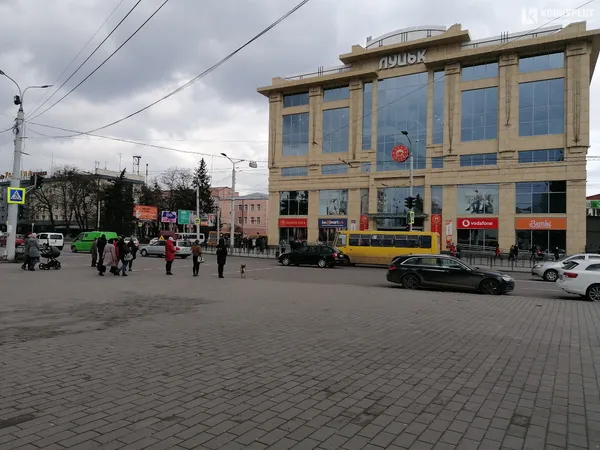 Один день з життя Луцька у фото