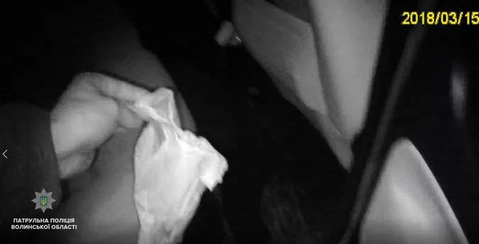 П'яний і під наркотиками: патрульні в Луцьку затримали небезпечних водіїв  