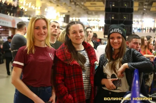 У луцькому «ПортCity» відгримів концерт гурту «Без обмежень» (фото)