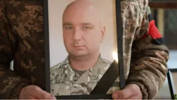 У Луцьку провели в останню дорогу полеглого Героя Дениса Савчука