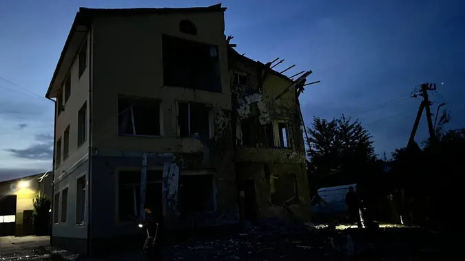 Ворог атакував «шахедами» Малехів, що біля Львова