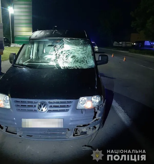 На Волині 19-річний водій збив на смерть 48-річного пішохода (фото)