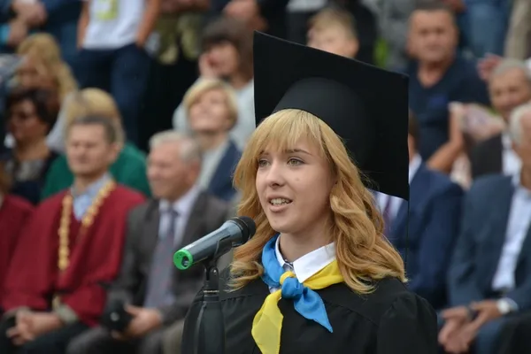 Першокурсників СНУ посвятили у студенти (ФОТОРЕПОРТАЖ)