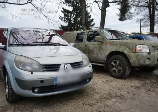 «Авто для ЗСУ»: на Волині судять двох рівнян за масштабну контрабанду (фото)