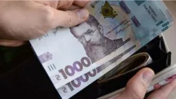 Отримають не всі: кому з переселенців можуть скасувати виплати в серпні
