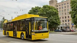 У Полтаву відправляють другу партію луцьких тролейбусів (фото)