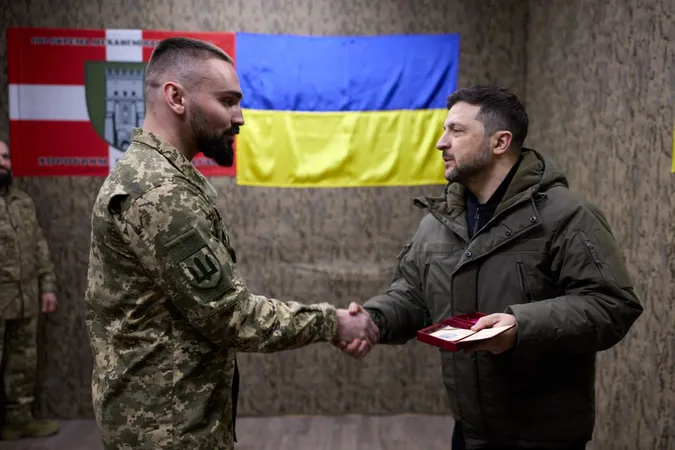 Зеленський нагородив воїнів волинської «Сталевої сотки» (фото)