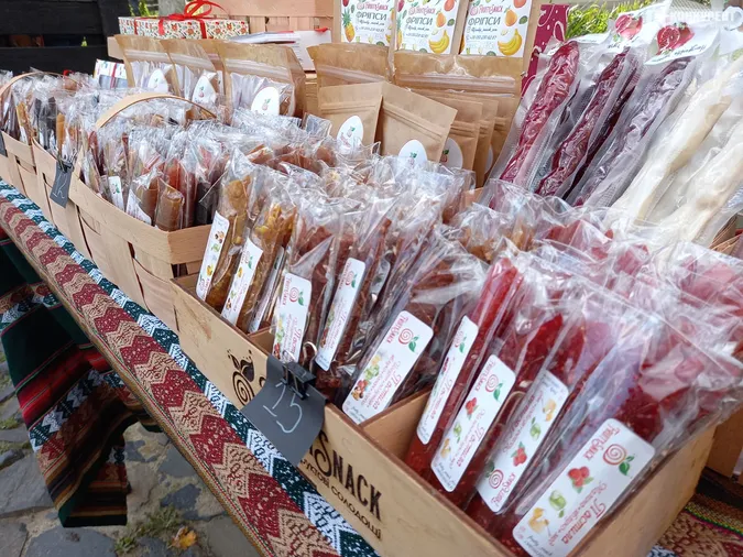 У Луцьку стартував фестиваль вуличної їжі Lutsk Food Fest  (фоторепортаж)