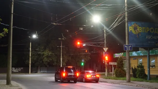 Вечір на Волі. Вечірній проспект на фото