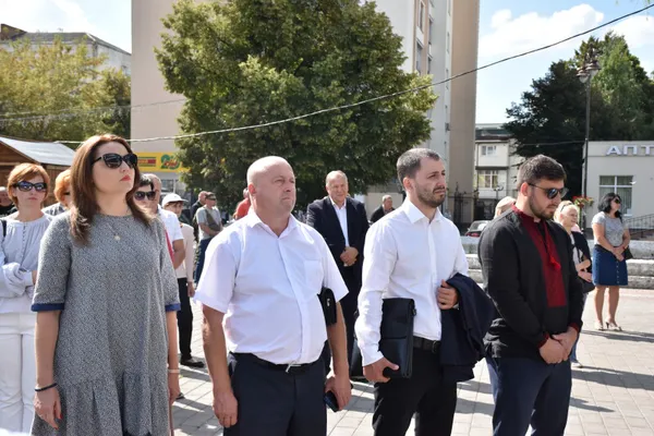 У Луцьку попрощалися з бійцем, який загинув на Сході п’ять років тому (фото)